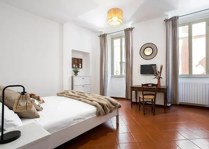 アパート Trevi Fountain House Deluxe ローマ